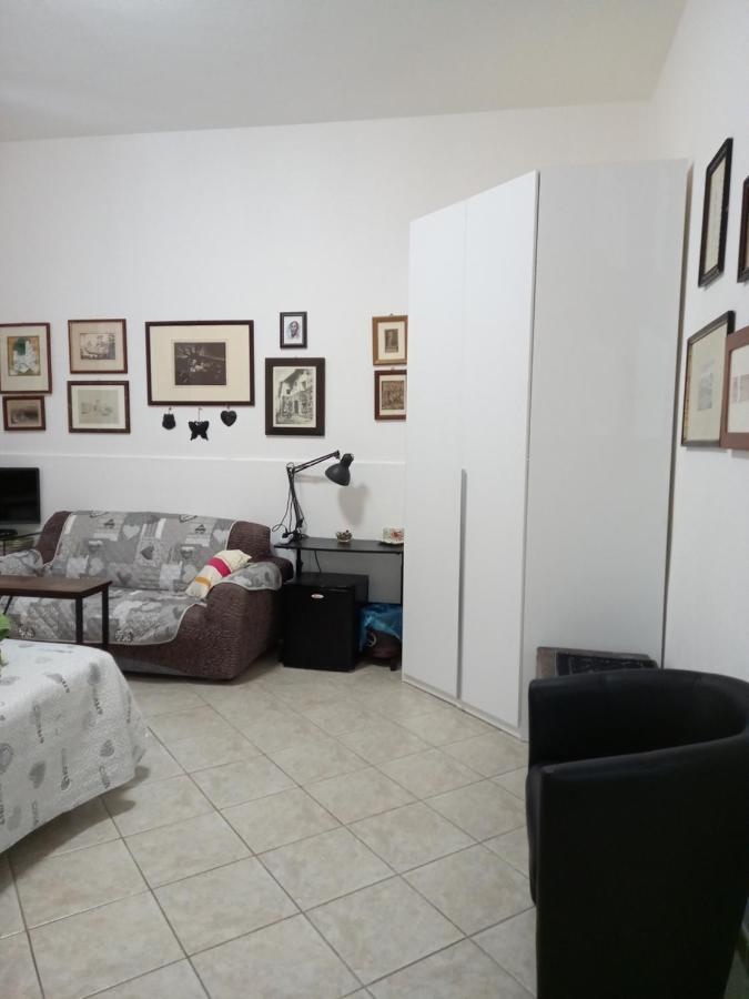 Nenna Apartment Олбия Екстериор снимка