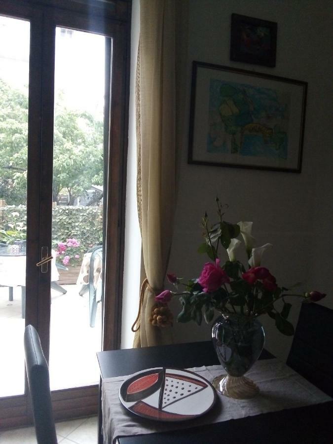 Nenna Apartment Олбия Екстериор снимка