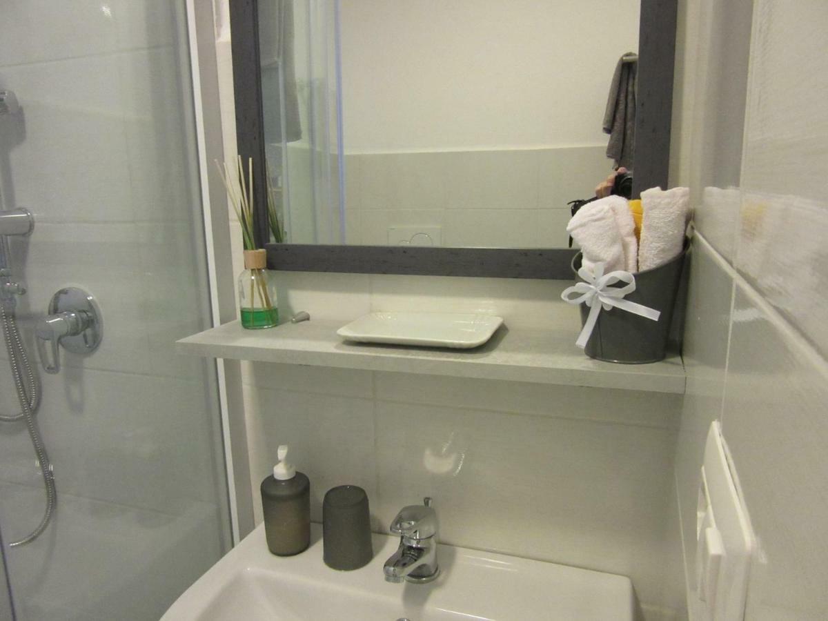 Nenna Apartment Олбия Екстериор снимка